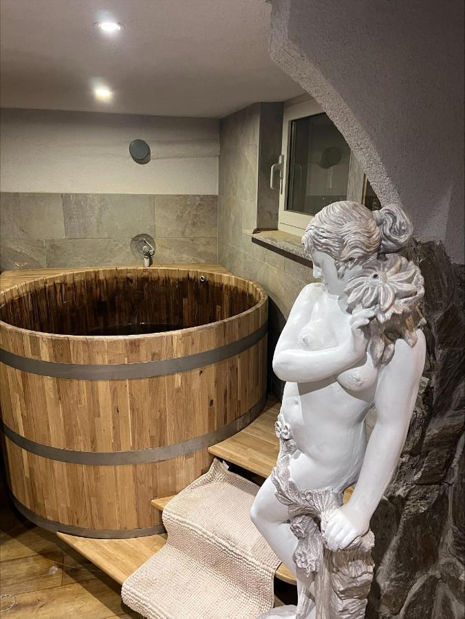 Domacija Paternoster Hotel Litija Eksteriør billede