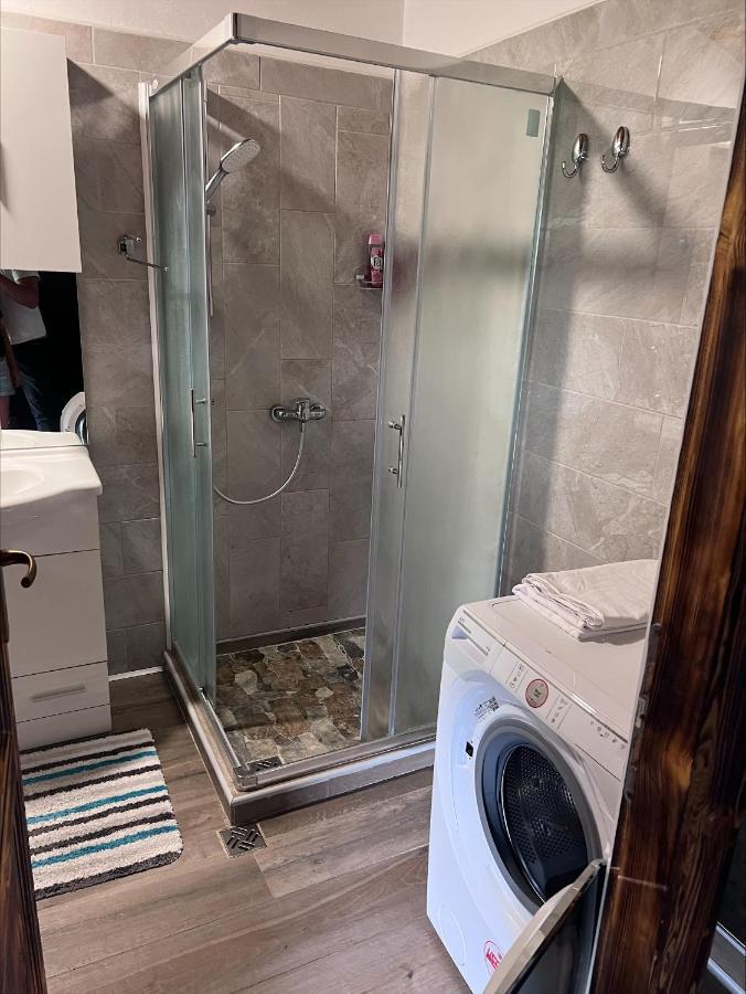 Domacija Paternoster Hotel Litija Eksteriør billede